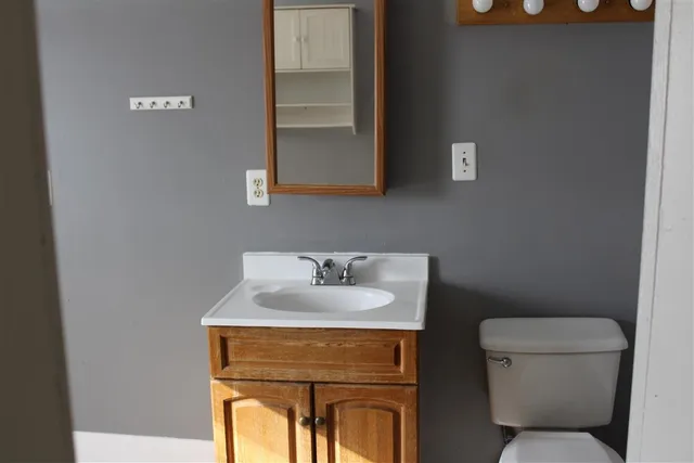 $208,900 | 248 Main Street, Claremont, NH 03743