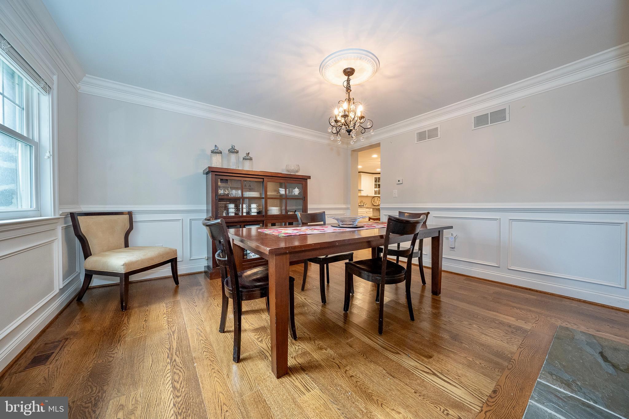 39 Crestline Road Wayne, PA 19087 - Photo 5 of 53