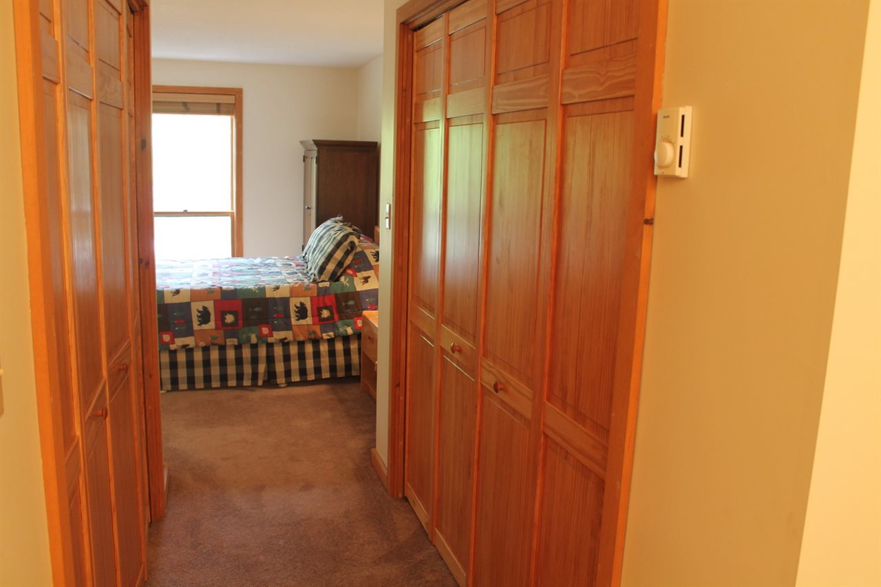 57 West Branch Road, Unit 3 Lincoln, NH 03251 - Photo 18 of 33