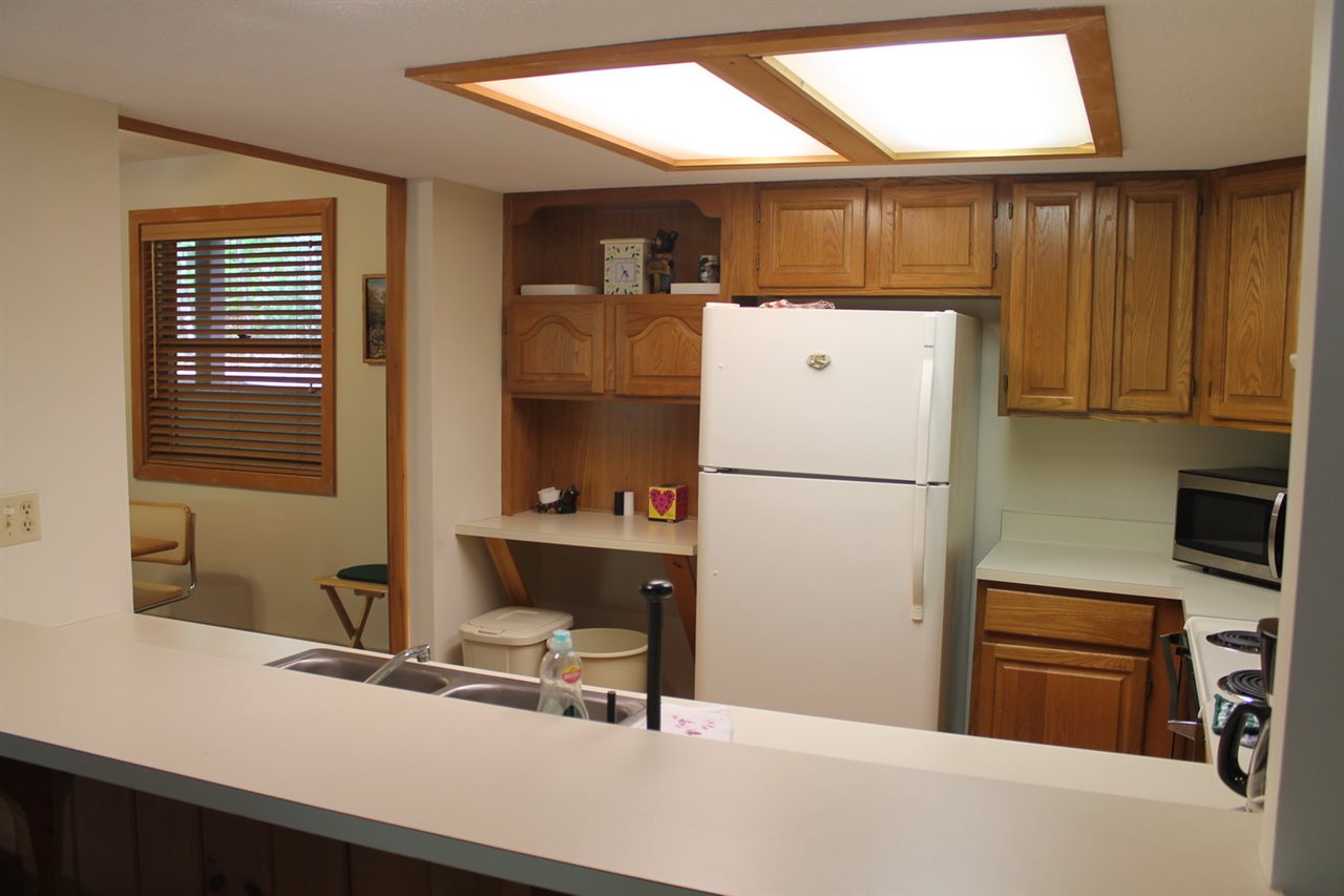 57 West Branch Road, Unit 3 Lincoln, NH 03251 - Photo 3 of 33