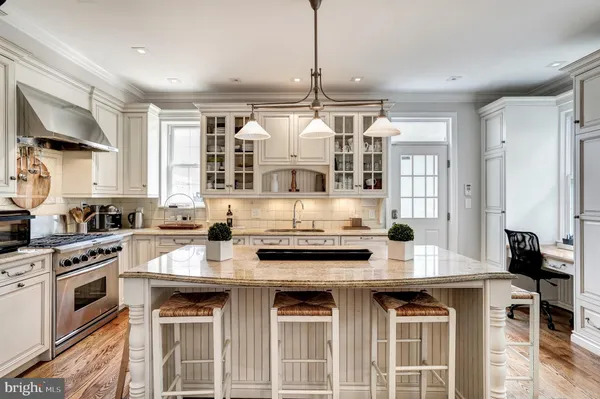 $7,600 | 2243 40th Street Northwest, Washington, DC 20007