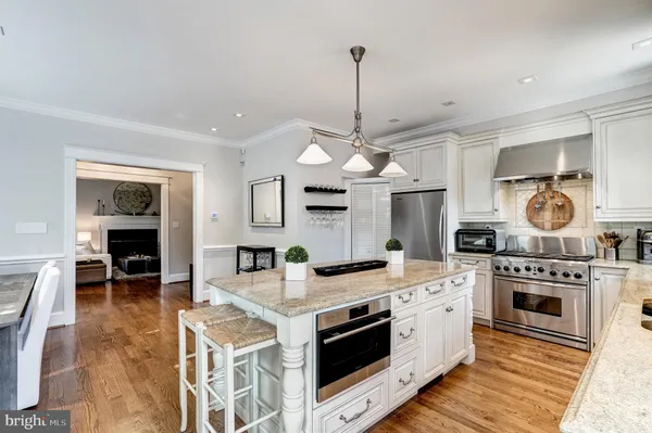 $7,600 | 2243 40th Street Northwest, Washington, DC 20007