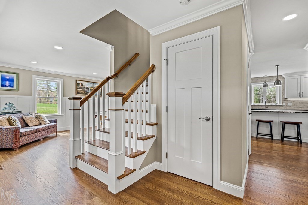 147 Middle Road Southborough, MA 01772 - Photo 12 of 42 Gallery Image 12