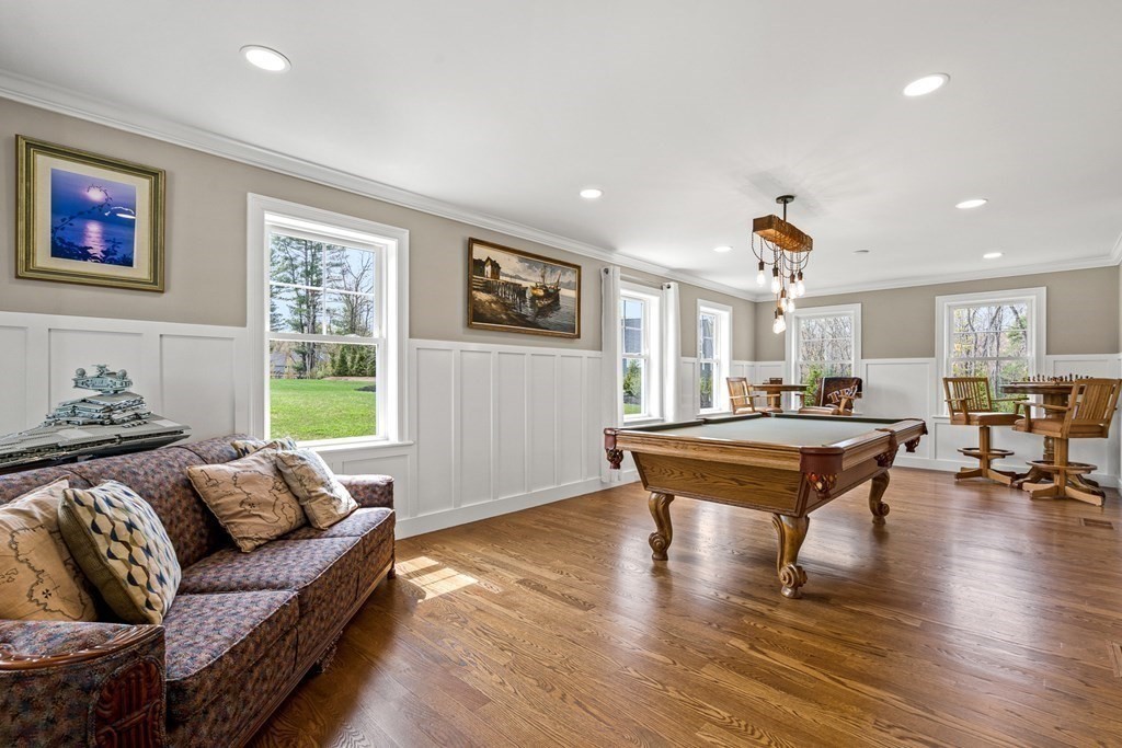 147 Middle Road Southborough, MA 01772 - Photo 13 of 42 Gallery Image 13