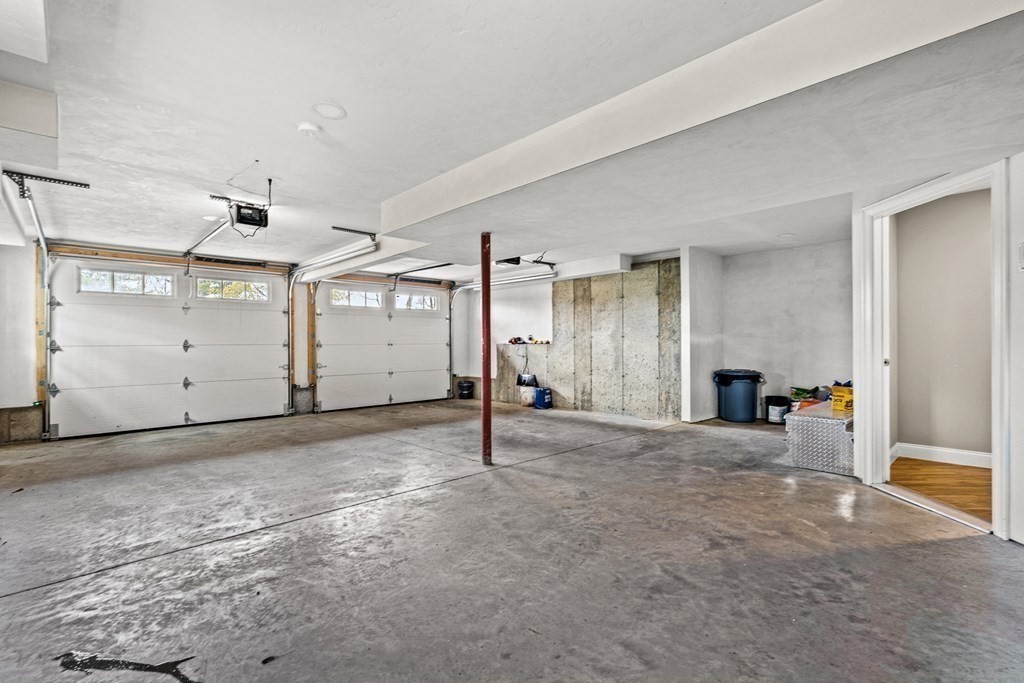 147 Middle Road Southborough, MA 01772 - Photo 37 of 42 Gallery Image 37