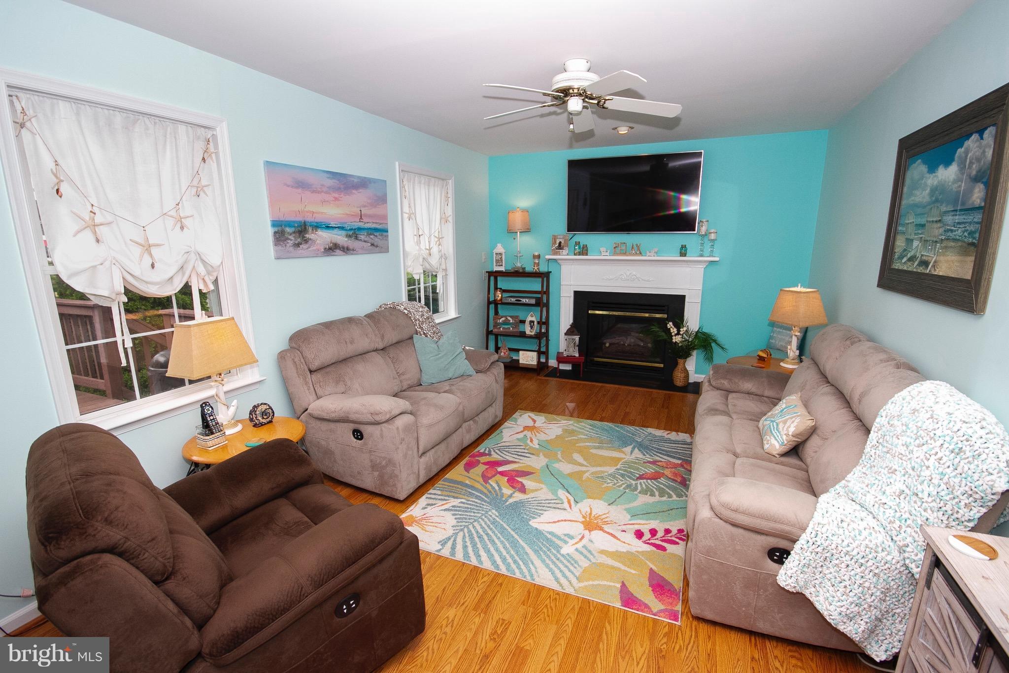 1941 Castle Road Forest Hill, MD 21050 - Photo 8 of 30 Living Room
