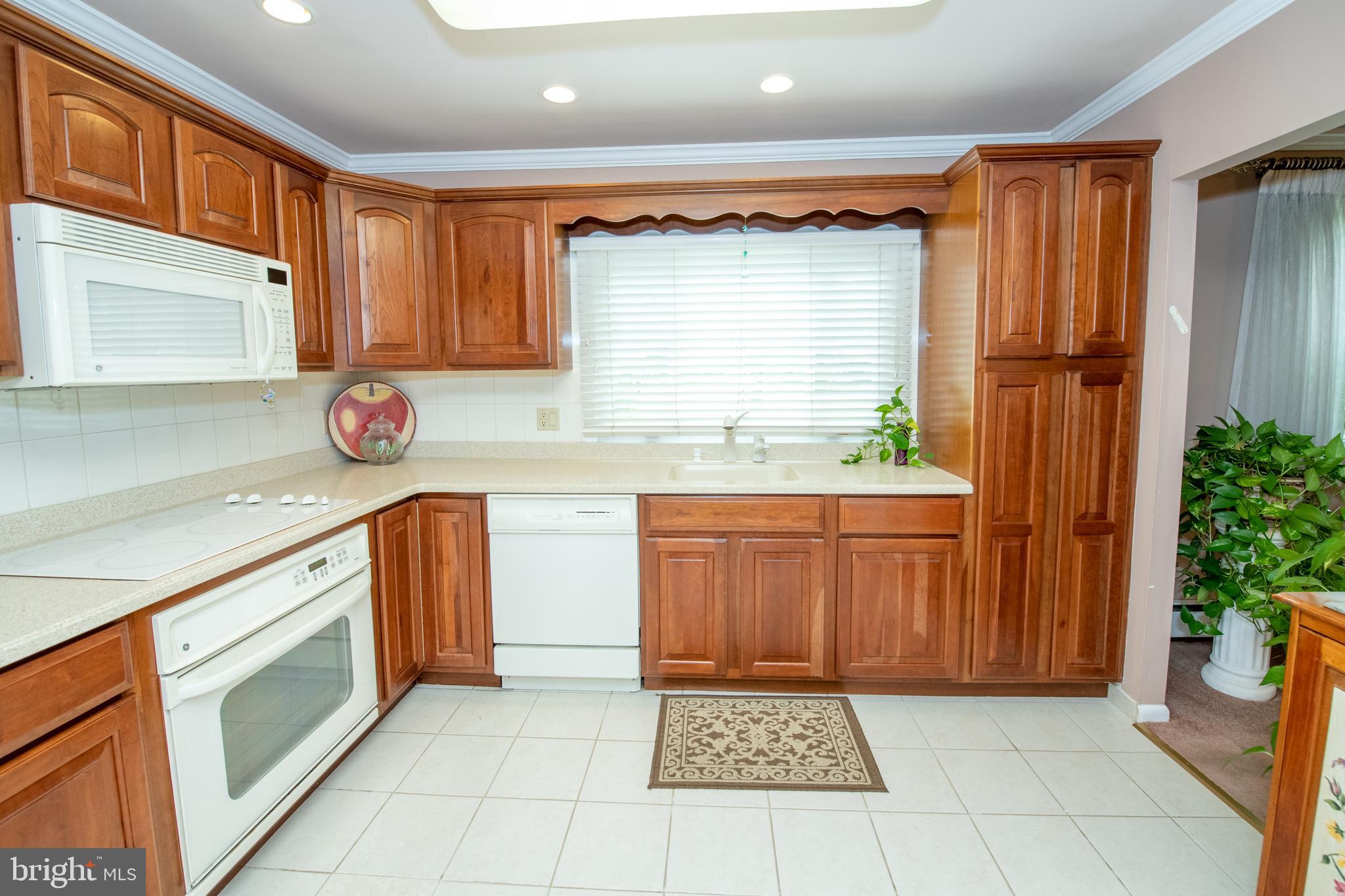 3750 Pine Road Huntingdon Valley, PA 19006 - Photo 24 of 40 Gallery Image 24