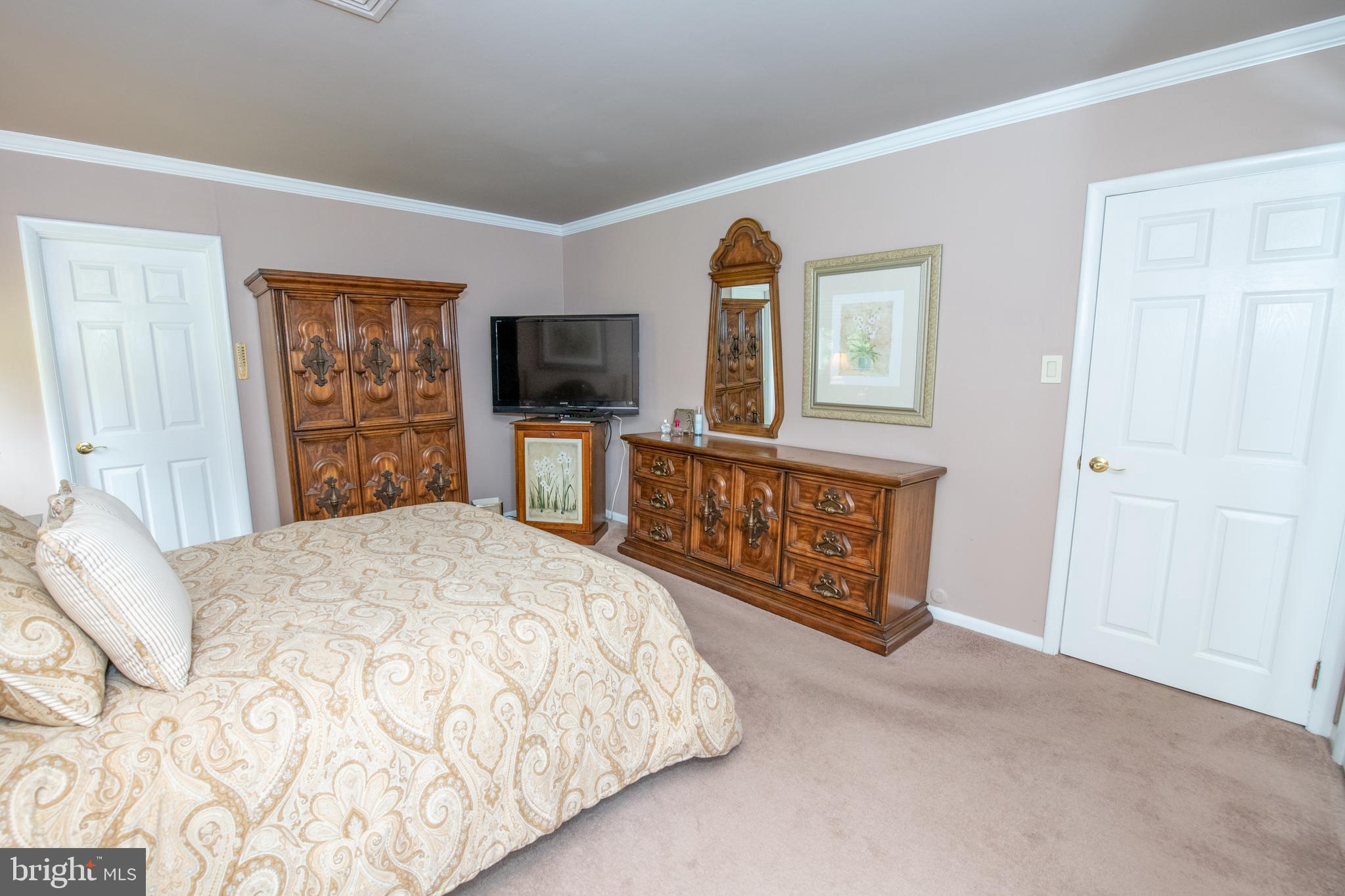 3750 Pine Road Huntingdon Valley, PA 19006 - Photo 31 of 40 Gallery Image 31
