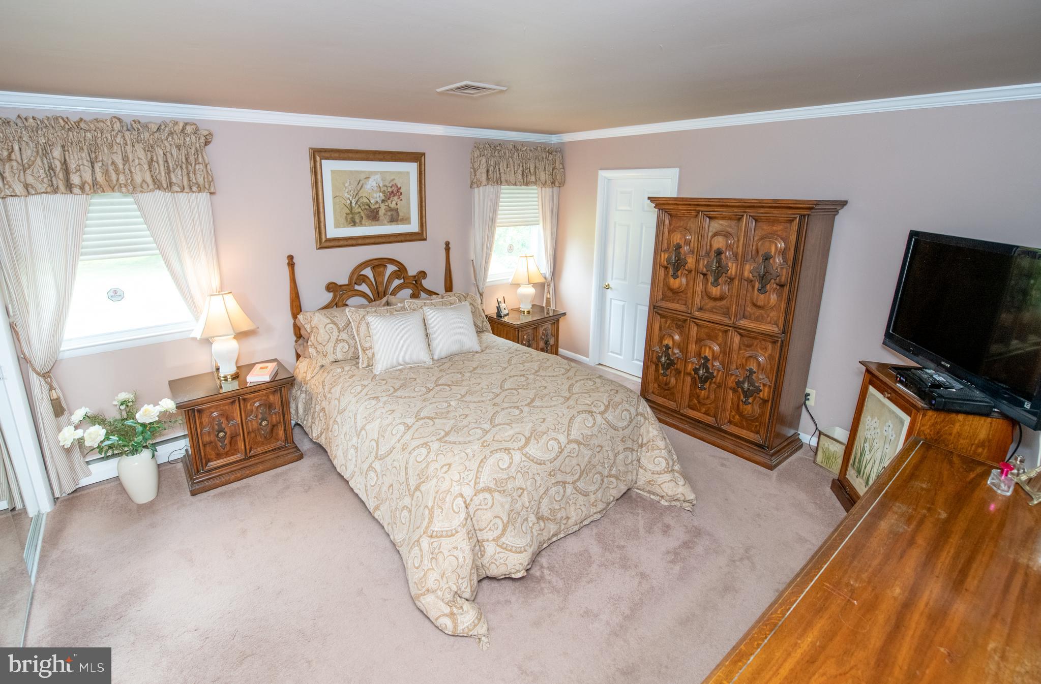 3750 Pine Road Huntingdon Valley, PA 19006 - Photo 33 of 40 Gallery Image 33