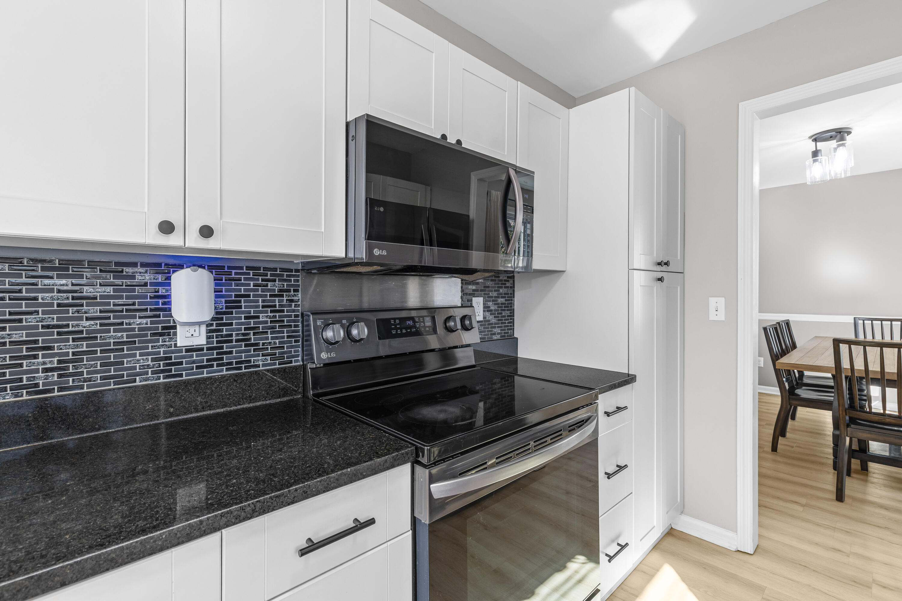 218 Hamlet Road Summerville, SC 29485 - Photo 12 of 43 Gallery Image 12