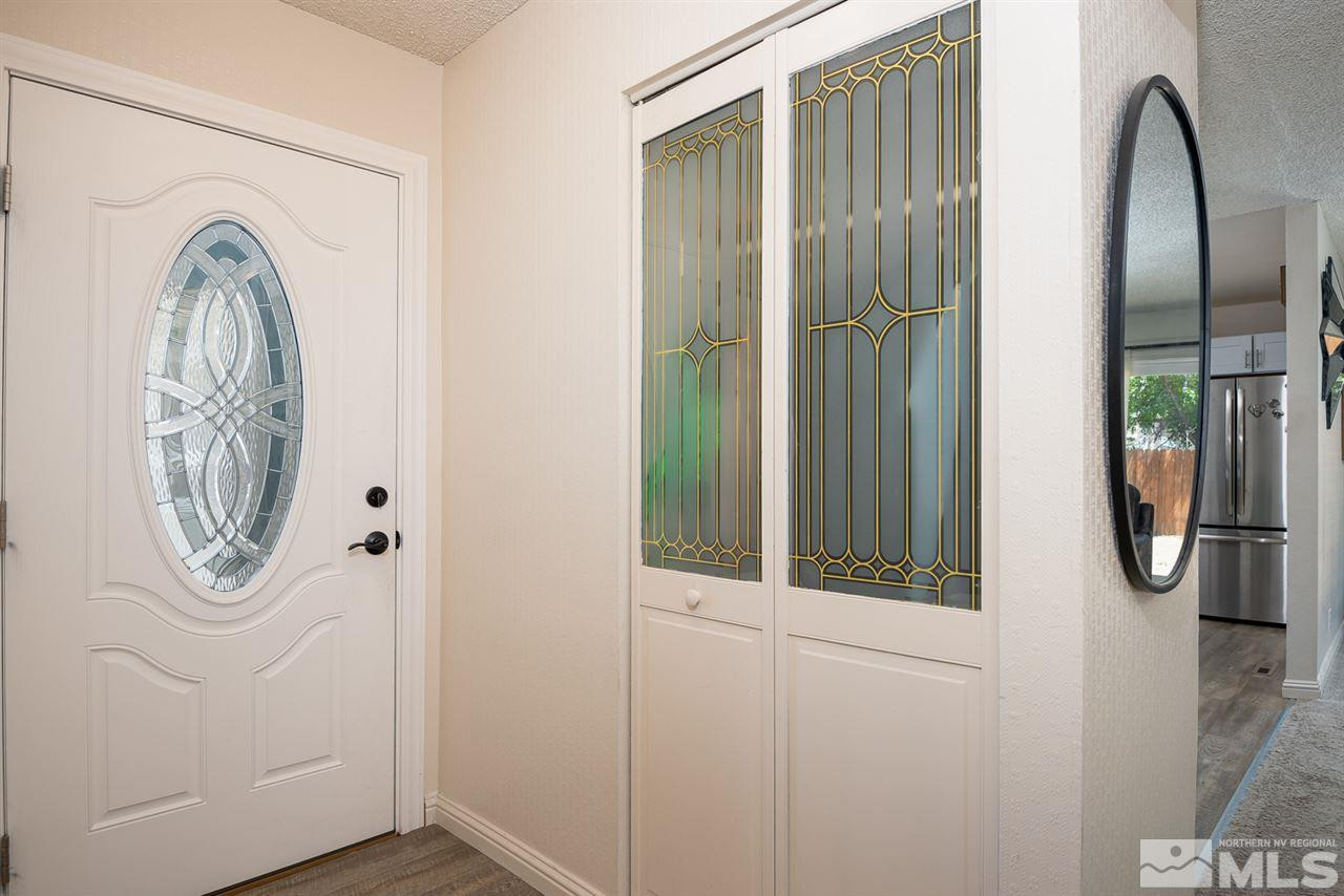 3425 Pierremont Road Reno, NV 89503 - Photo 9 of 28