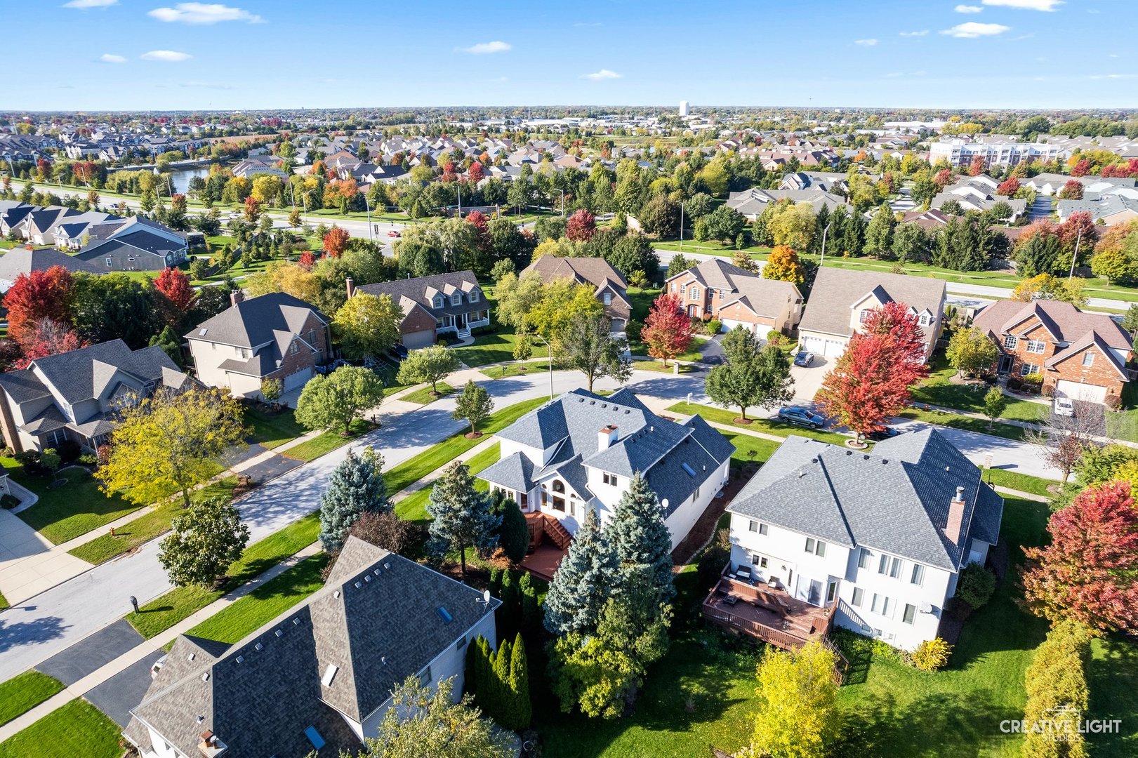 3912 Highknob Circle Naperville, IL 60564 - Photo 42 of 42 an aerial view of residential houses with outdoor space and swimming pool