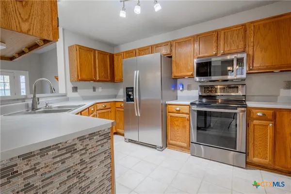 $241,000 | 14 Oak Villa Road, Canyon Lake, TX 78133