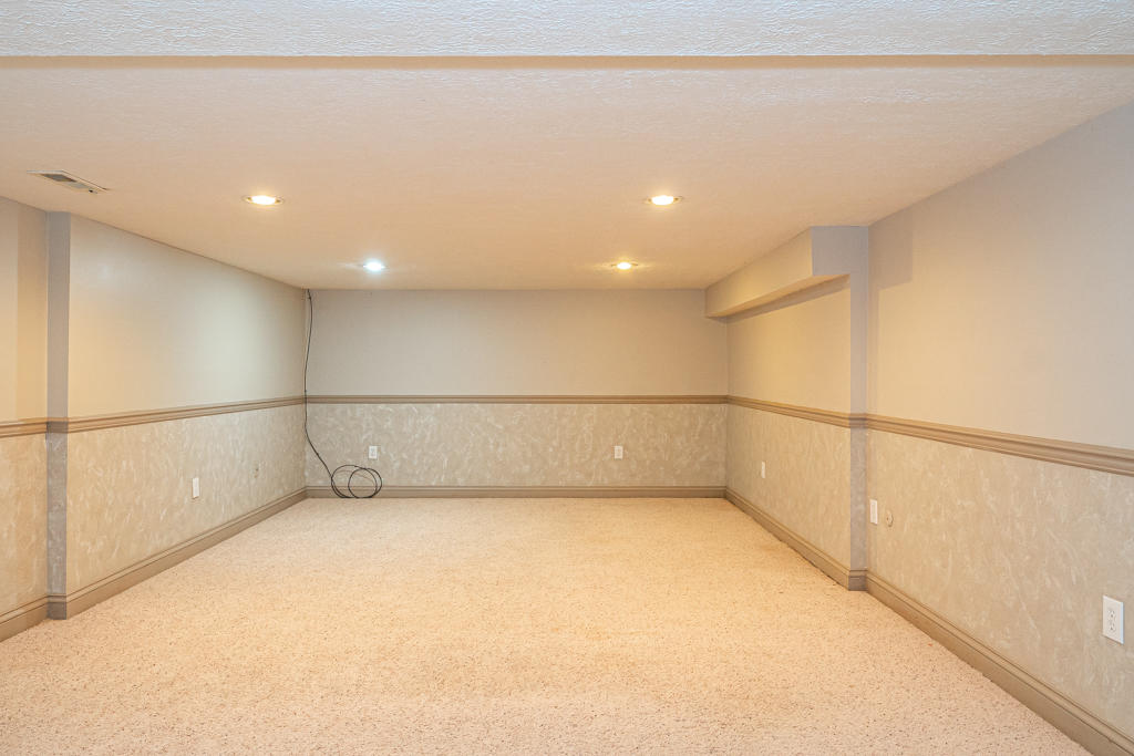725 Runnymede Road Dayton, OH 45419 - Photo 60 of 91