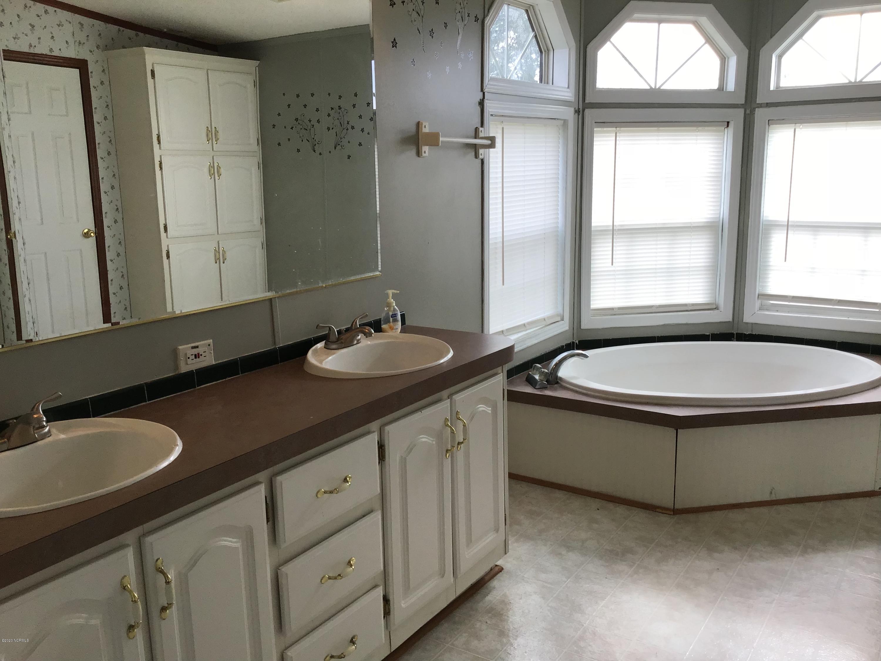 3562 East Darden Road Faison, NC 28341 - Photo 17 of 23 08C2DB0C-2D9B-4342-9F70-3492F793F78D