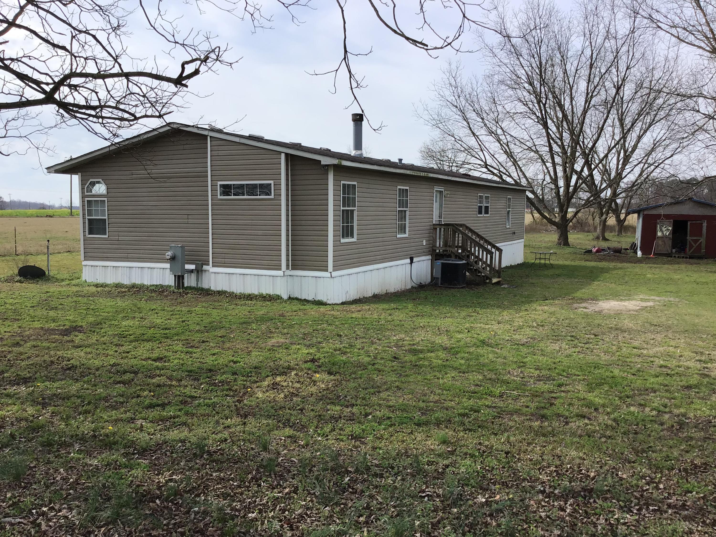 3562 East Darden Road Faison, NC 28341 - Photo 5 of 23 F212F2FA-1CCC-44D4-BE8B-F56A336A6BA1
