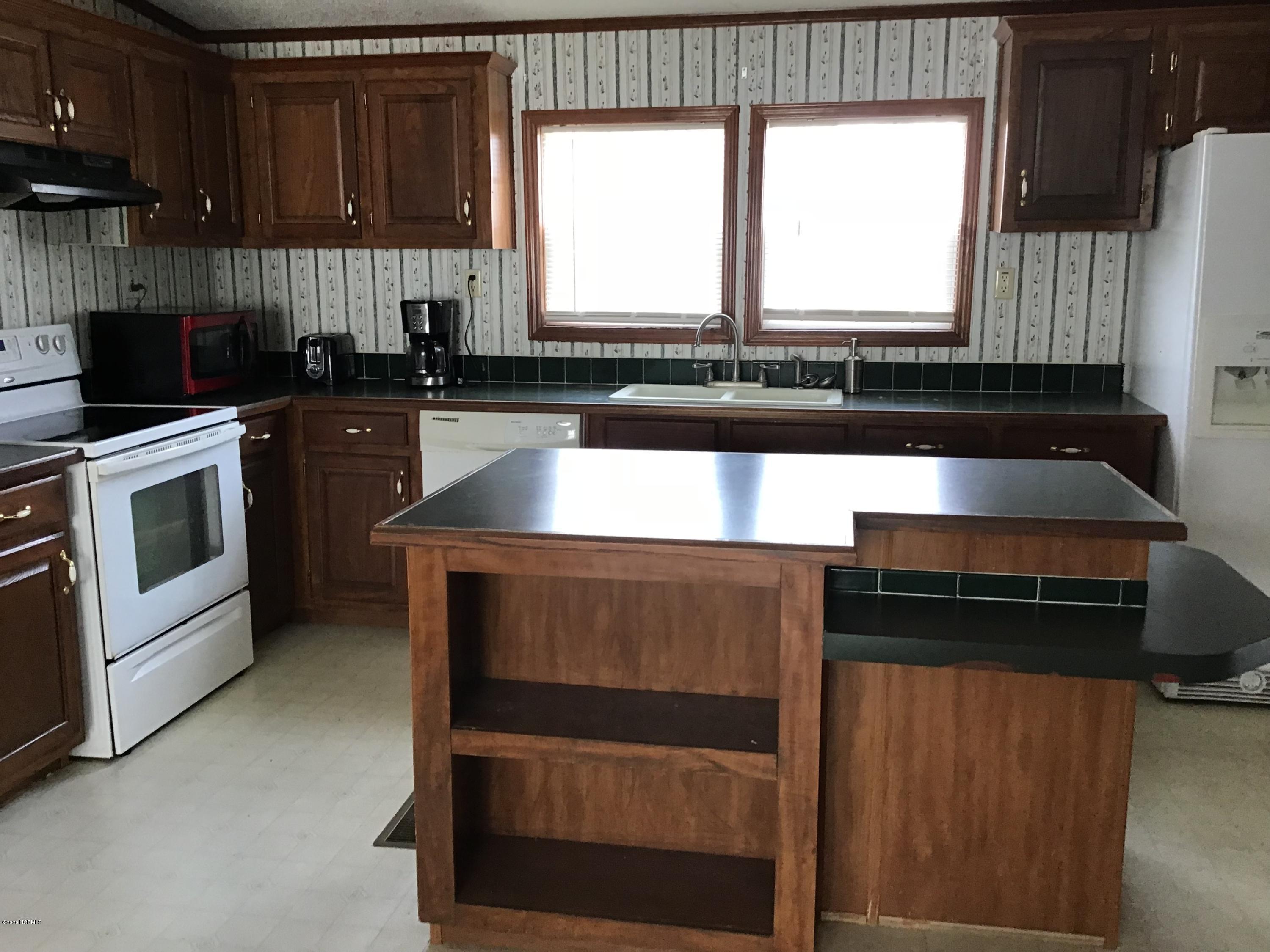 3562 East Darden Road Faison, NC 28341 - Photo 7 of 23 9D2A7D2F-54B0-4219-B725-3CB3BB66ACDE