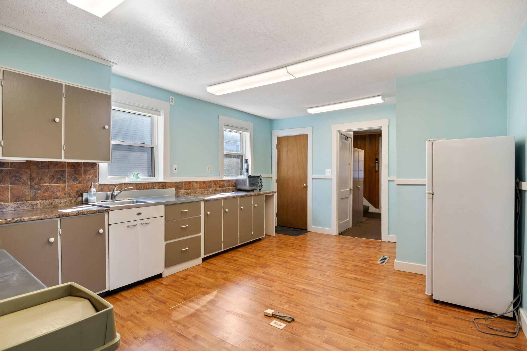 10 Elm Street Gorham, ME 04038 - Photo 10 of 43