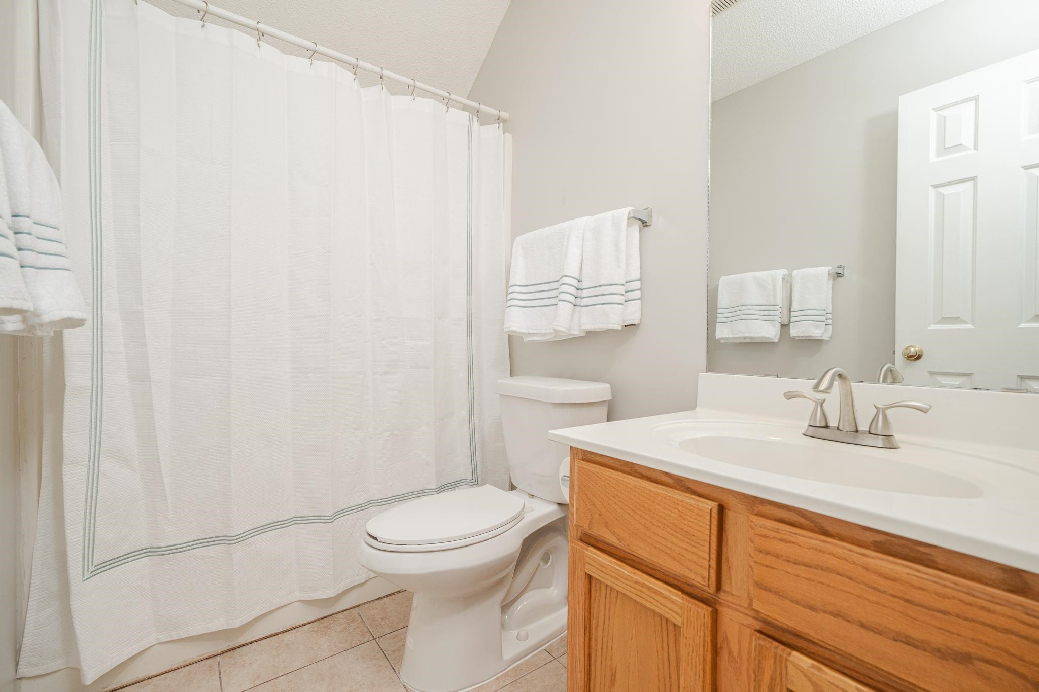 3513 Kensett Way Raleigh, NC 27616 - Photo 23 of 32 Main Bath