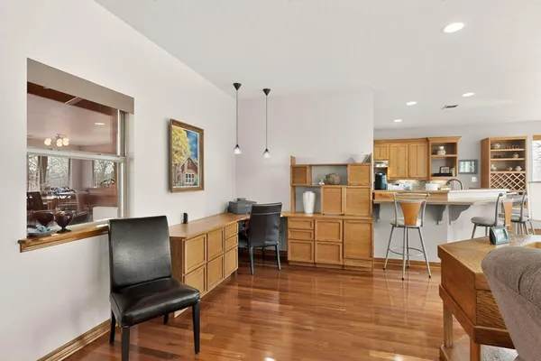 $431,900 | 185 Silver Lakes Drive, Sunset, TX 76270