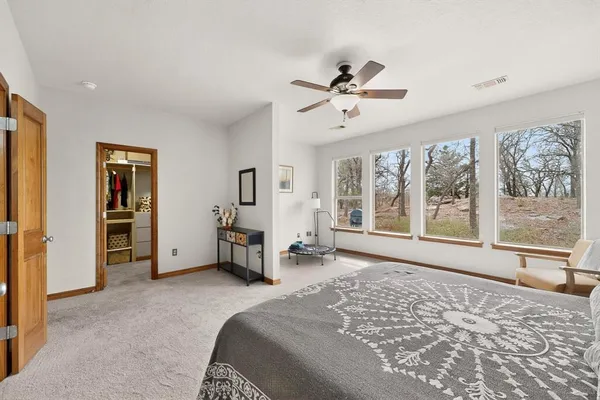 $431,900 | 185 Silver Lakes Drive, Sunset, TX 76270