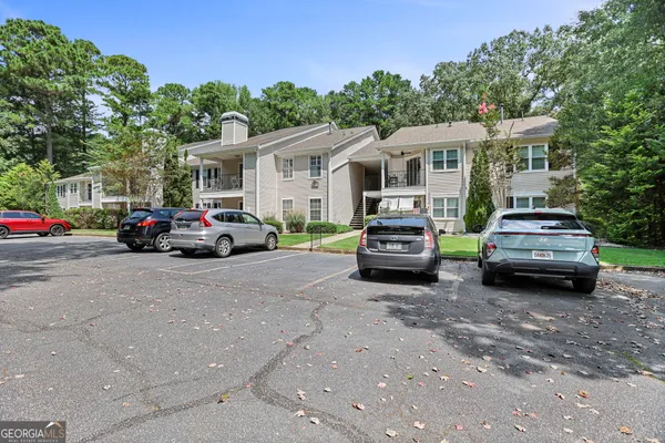 $240,000 | 818 Ridgefield Drive, Peachtree City, GA 30269