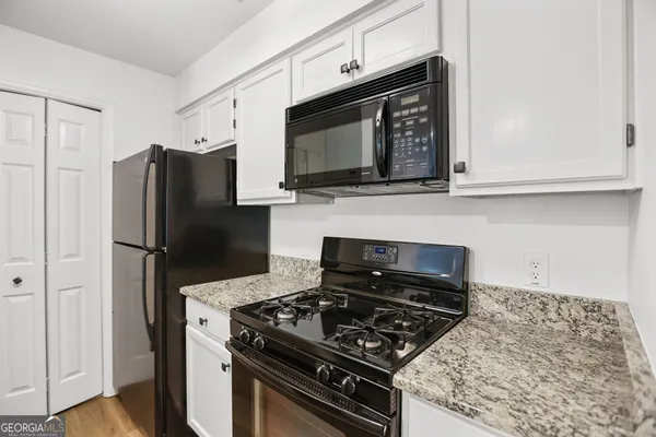 $240,000 | 818 Ridgefield Drive, Peachtree City, GA 30269