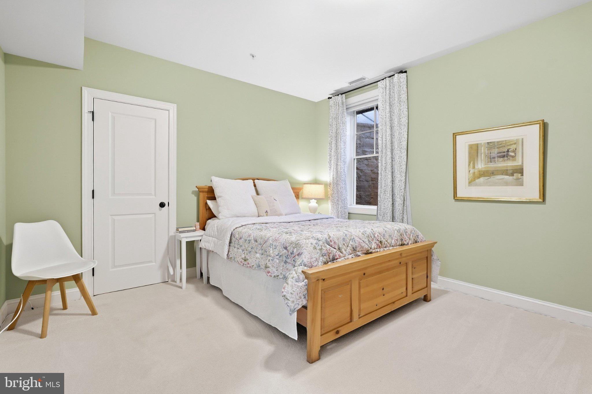 5813 Ipswich Road Bethesda, MD 20814 - Photo 53 of 70 Gallery Image 53
