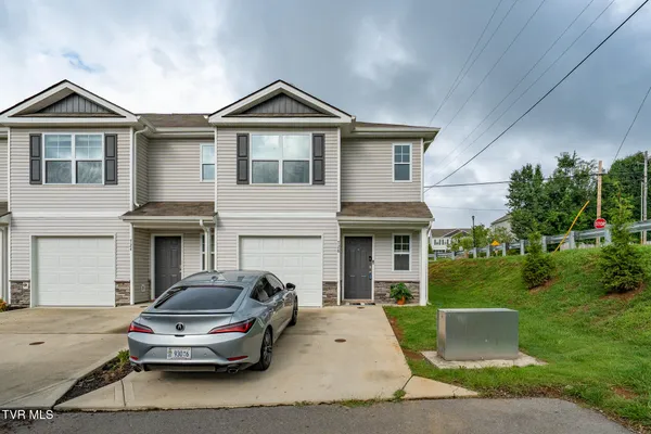 $221,000 | 728 Theobald Way, Kingsport, TN 37660