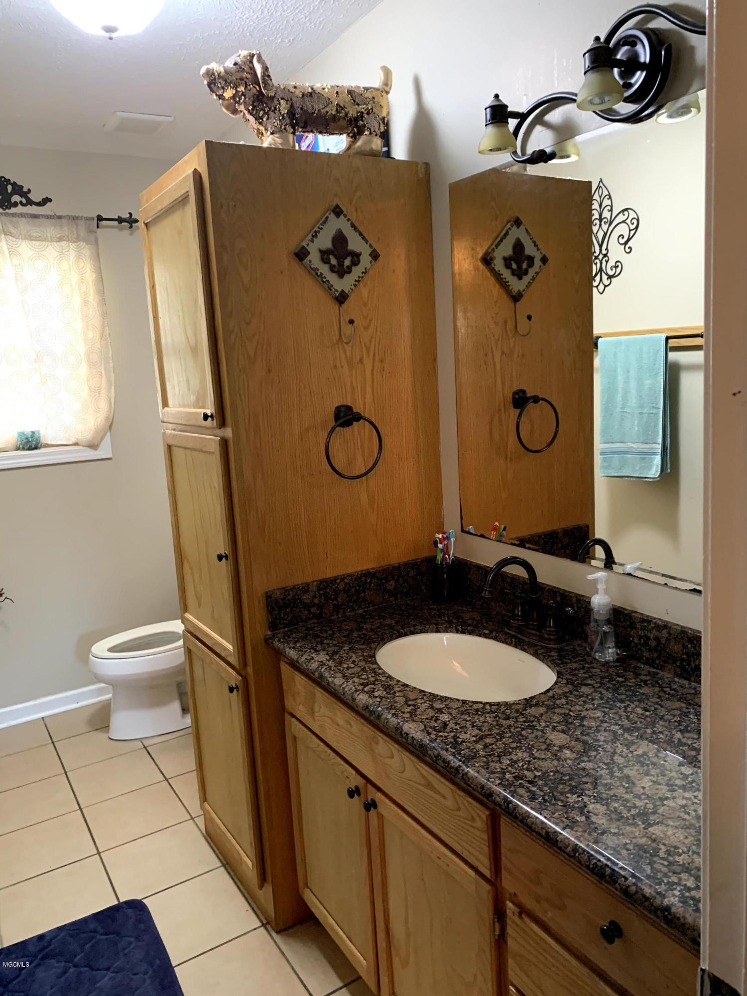 22086 Rayvan Lane Kiln, MS 39556 - Photo 17 of 22 Bathroom