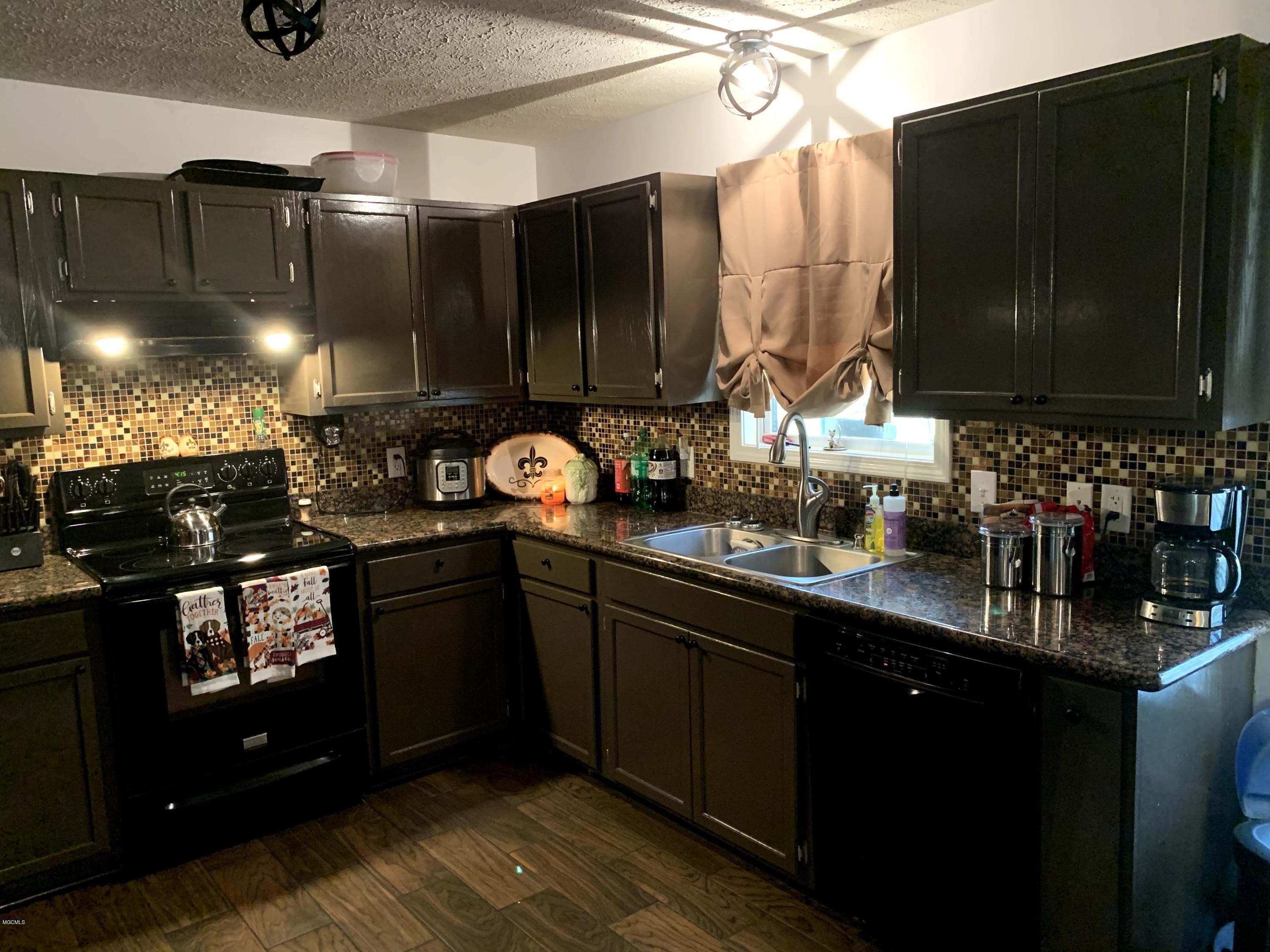 22086 Rayvan Lane Kiln, MS 39556 - Photo 9 of 22 Kitchen