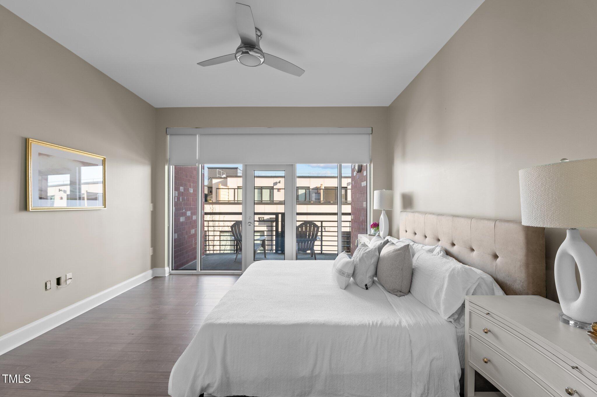 618 North Boylan Avenue, Unit 826 Raleigh, NC 27603 - Photo 13 of 37 44-web-or-mls-DSC_6131