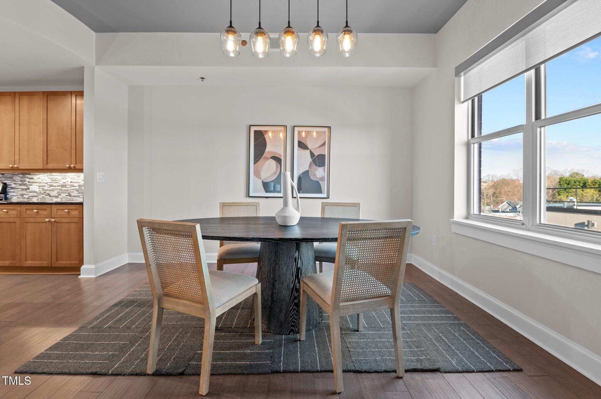 618 North Boylan Avenue, Unit 826 Raleigh, NC 27603 - Photo 7 of 37 39-web-or-mls-DSC_6116