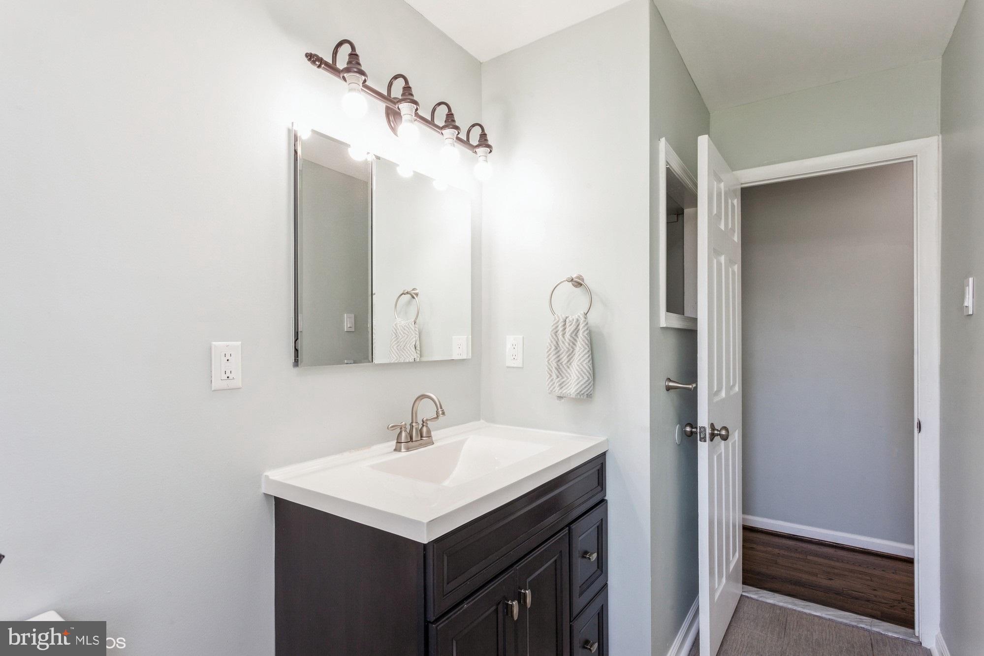 119 Lexington Road Bel Air, MD 21014 - Photo 18 of 36 Hall Bath