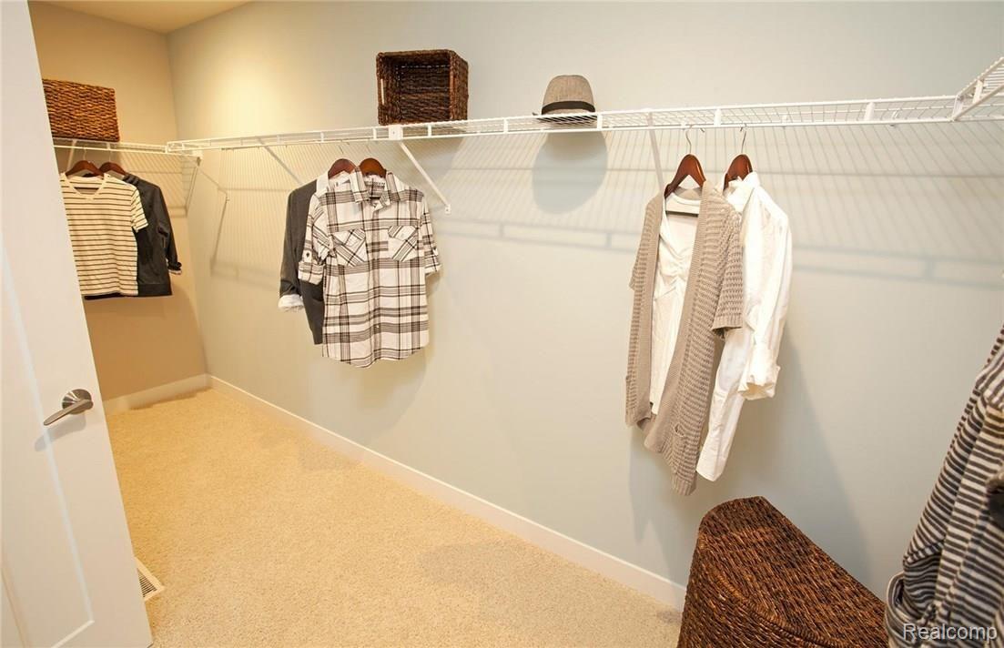 2044 Logan Drive Rochester, MI 48309 - Photo 14 of 18 Parkside - MI - Bridgeview - Interior - 1920x1240 (4).jpg