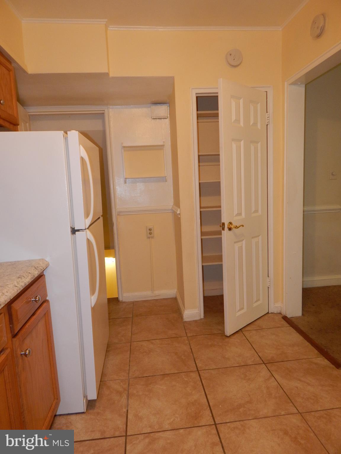 856 Benninghaus Road Baltimore, MD 21212 - Photo 14 of 30 a view of walk in closet