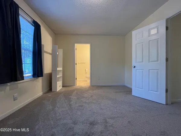 $1,700 | 907 North Sycamore Street, Aberdeen, NC 28315