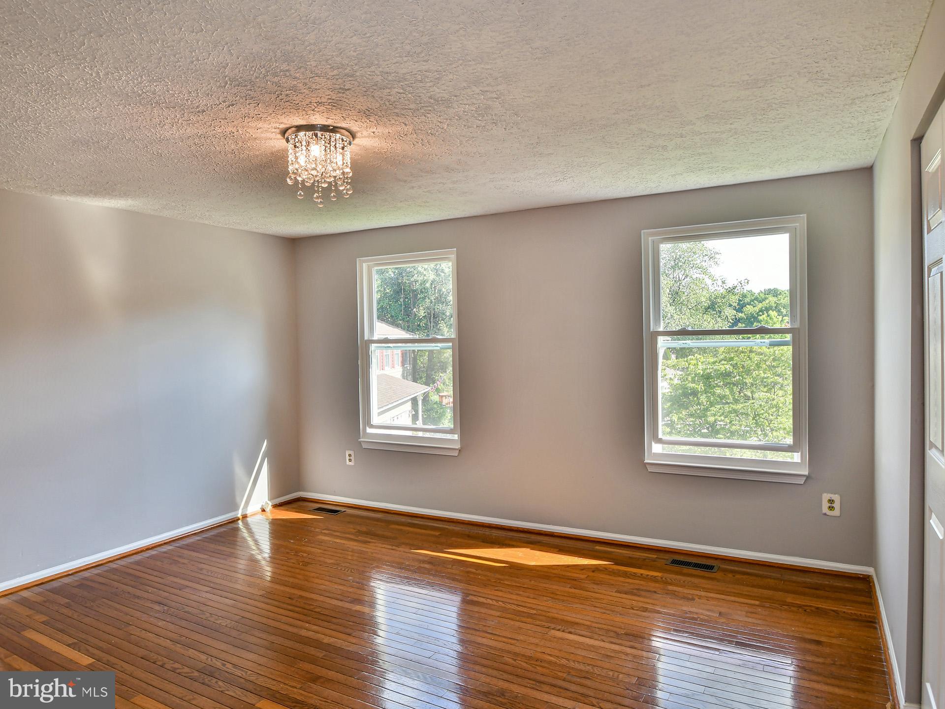 21 Windmill Court Silver Spring, MD 20905 - Photo 37 of 61 Gallery Image 37