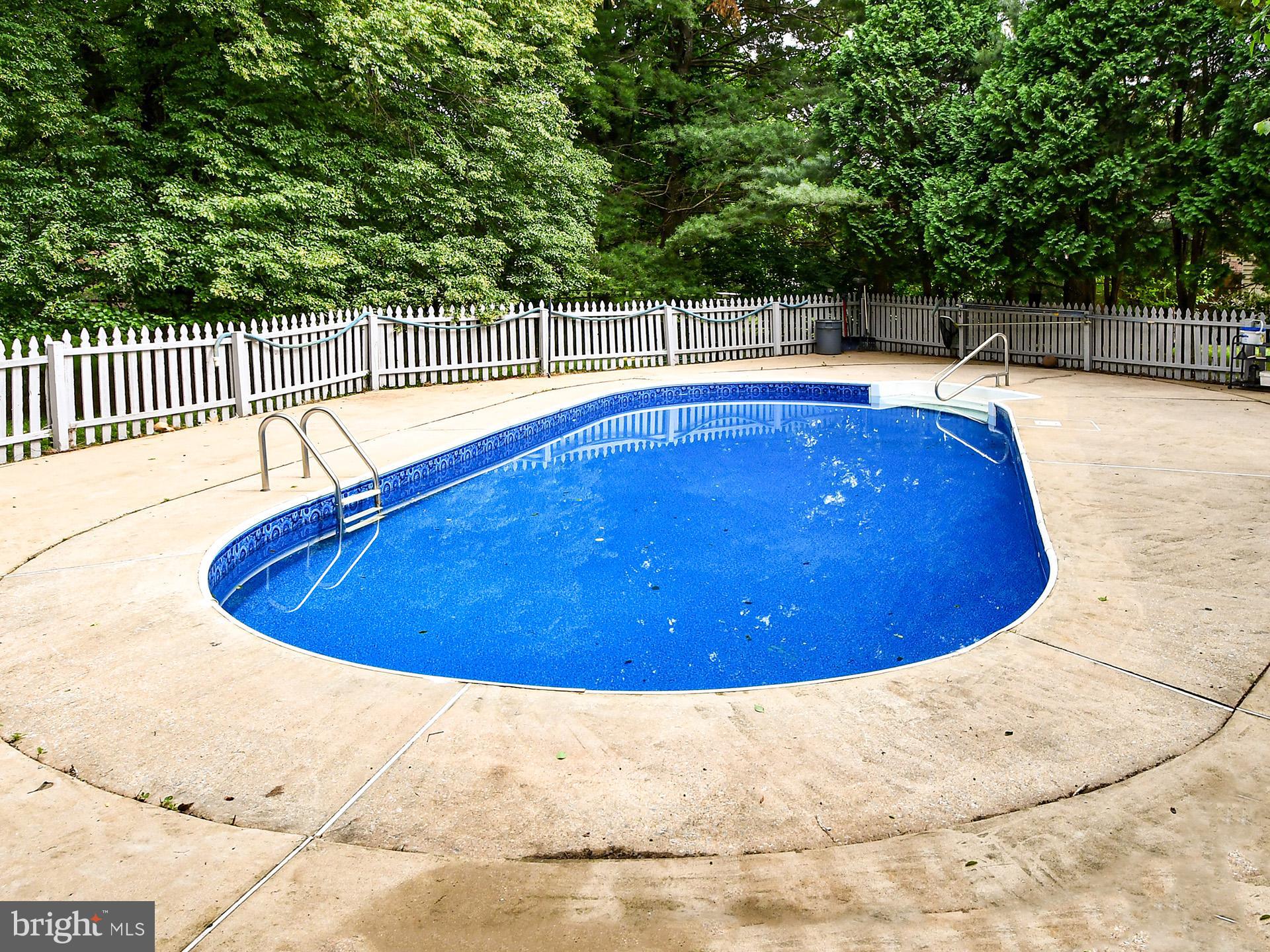 21 Windmill Court Silver Spring, MD 20905 - Photo 5 of 61 Gallery Image 5