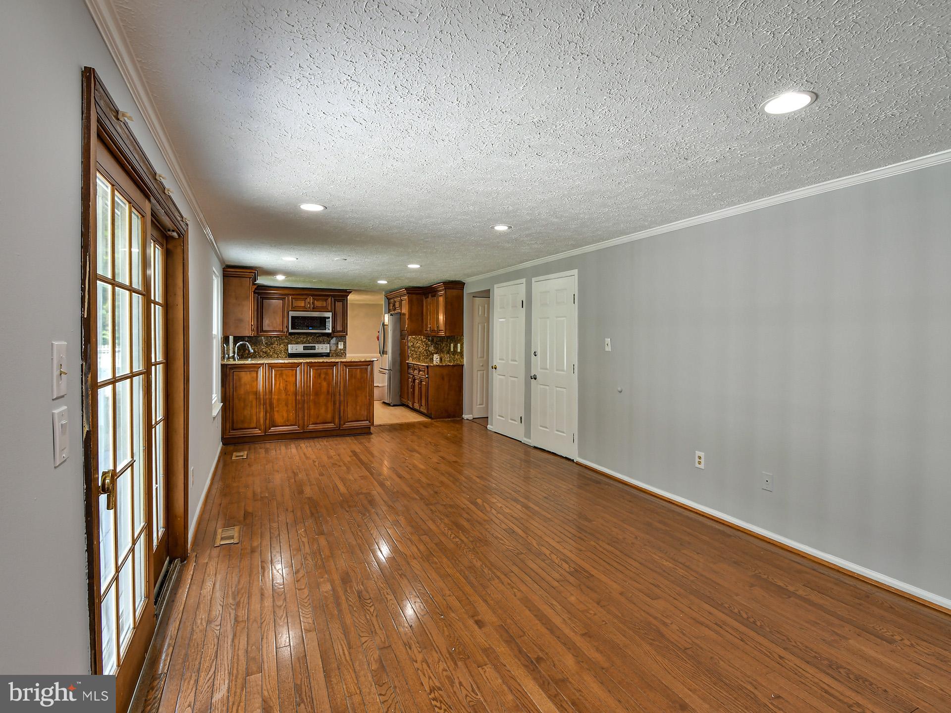 21 Windmill Court Silver Spring, MD 20905 - Photo 8 of 61 Gallery Image 8