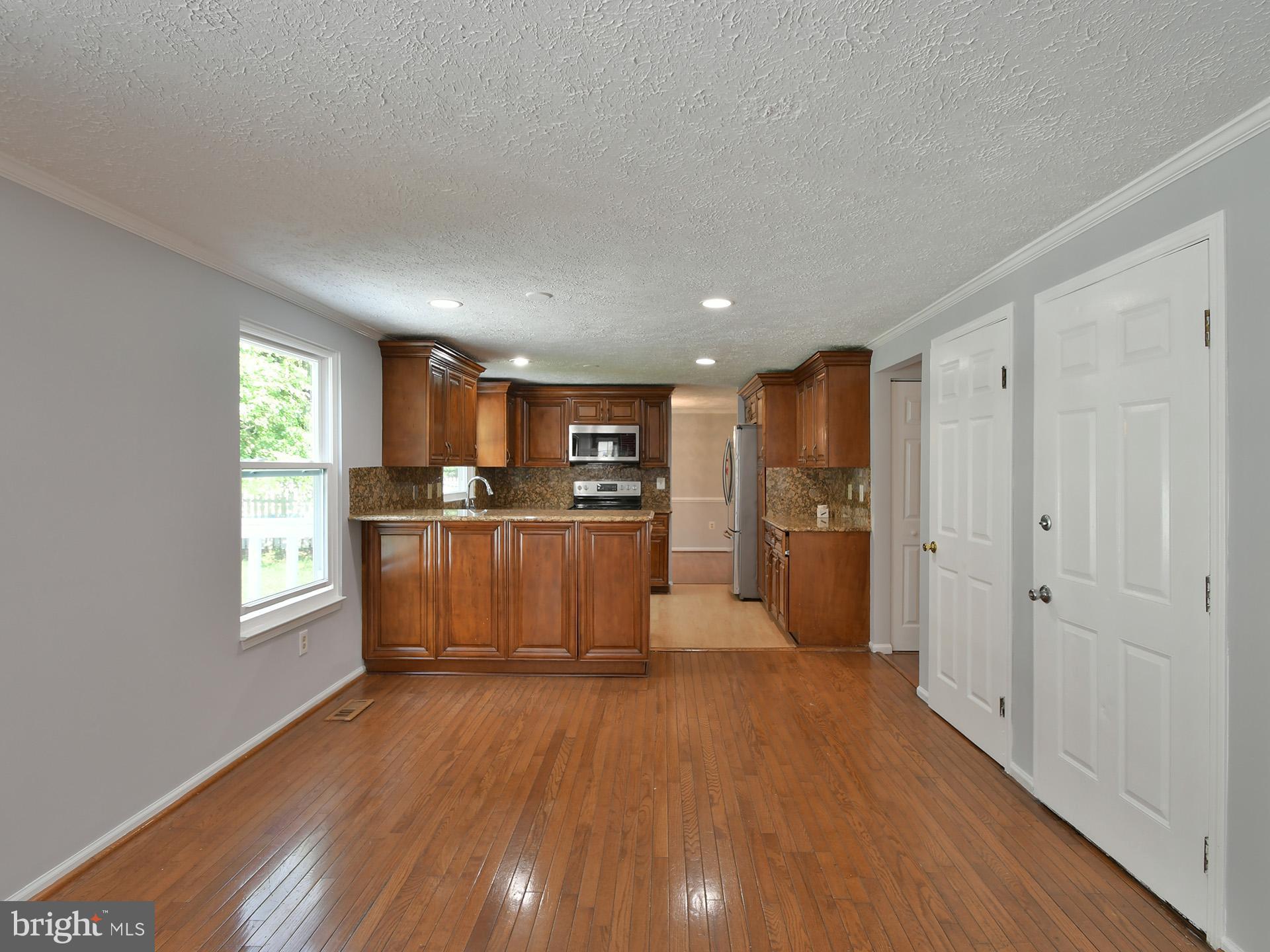21 Windmill Court Silver Spring, MD 20905 - Photo 9 of 61 Gallery Image 9