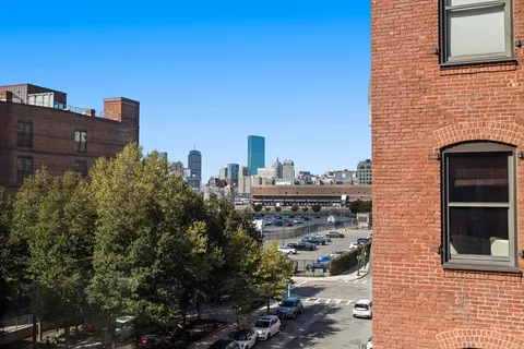 $999,000 | 21 Wormwood Street, Unit 412, Boston, MA 02210