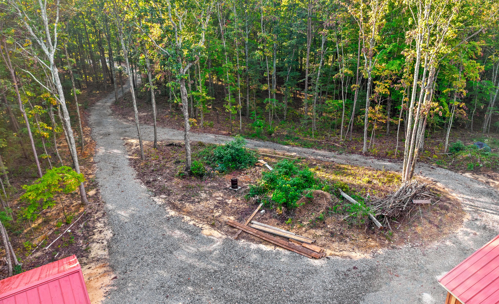 8903 Hixson Springs Road Signal Mountain, TN 37377 - Photo 28 of 43 Gallery Image 28