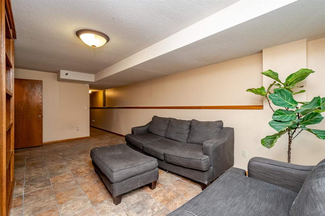 1501 Forest Road Coralville, IA 52241 - Photo 16 of 20 Gallery Image 16