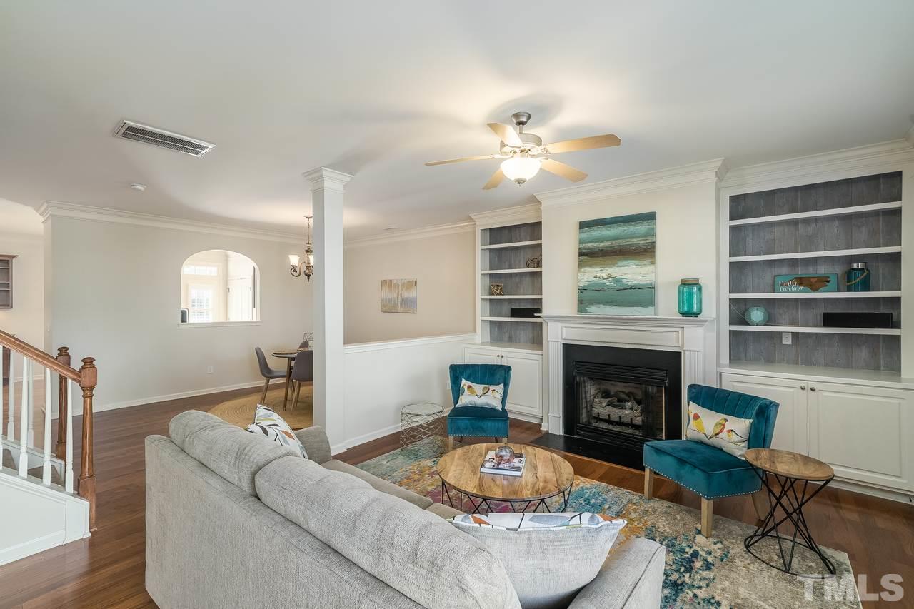 2707 Cloud Mist Circle Raleigh, NC 27614 - Photo 4 of 28 Gallery Image 4