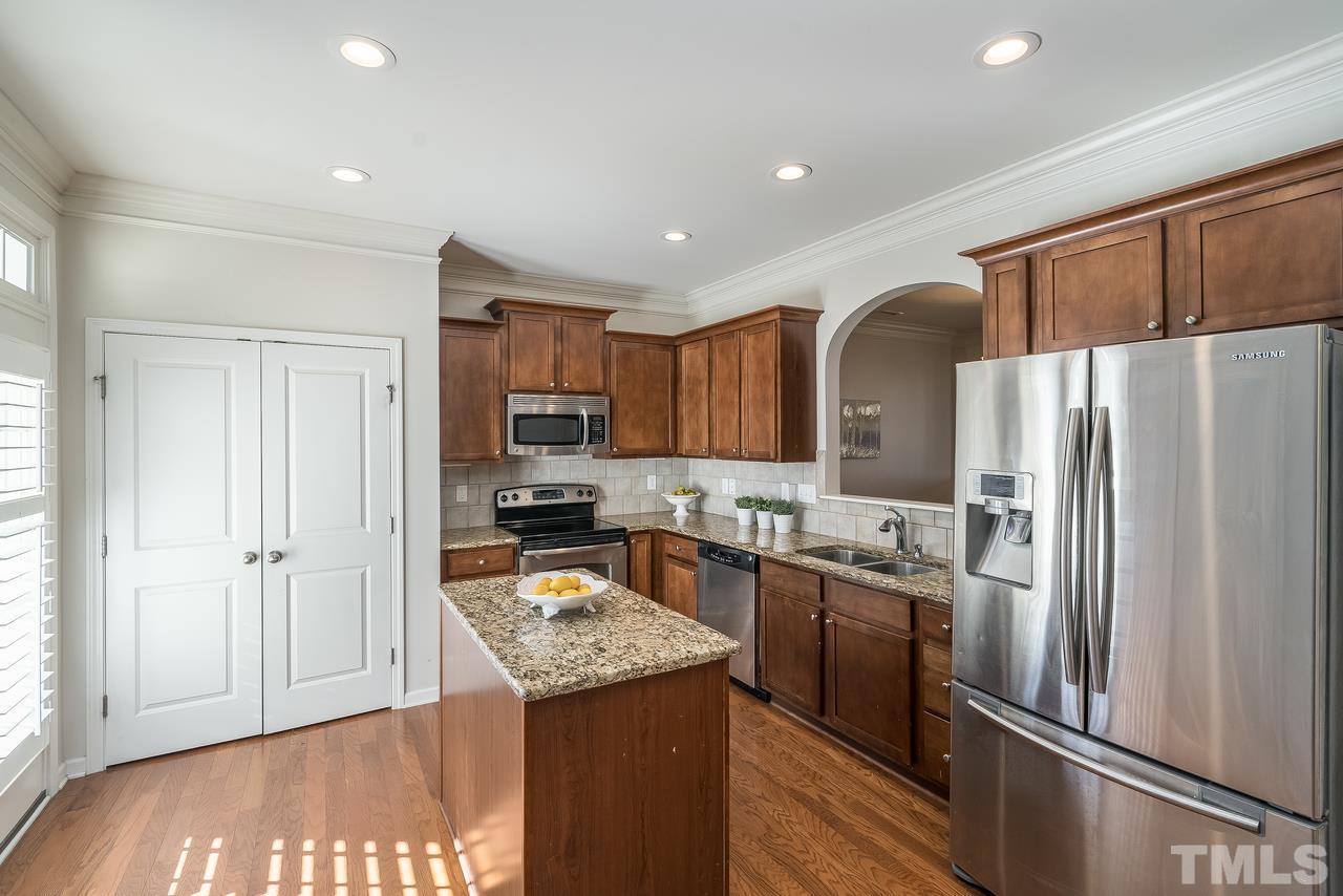 2707 Cloud Mist Circle Raleigh, NC 27614 - Photo 8 of 28 Gallery Image 8