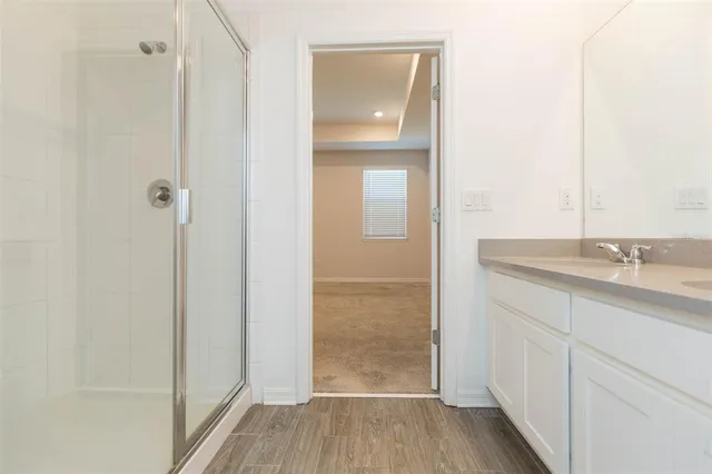 $3,000 | 1119 Lady Gouldian Court, Tampa, FL 33613