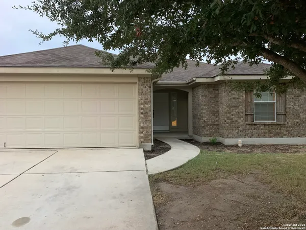 $1,550 | 4618 Everett Loop, Converse, TX 78109