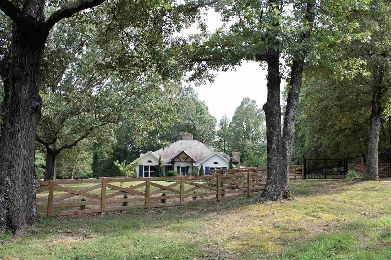 4565 Raleigh Lagrange Drive Piperton, TN 38017 - Photo 1 of 25 Gallery Image 1