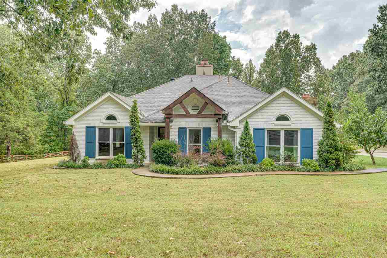 4565 Raleigh Lagrange Drive Piperton, TN 38017 - Photo 2 of 25 Gallery Image 2
